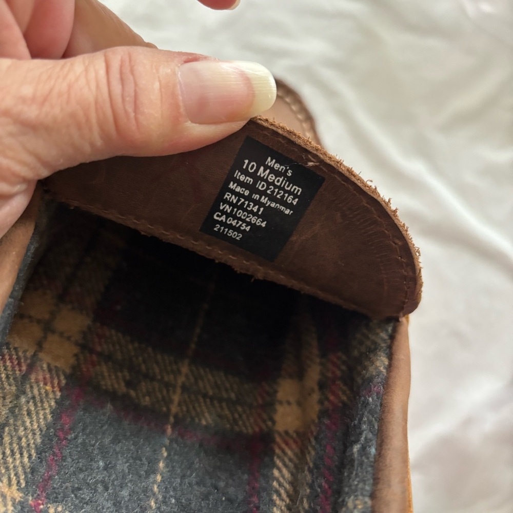 L.L. Bean Brown Loafers Moccasin-Style Slip-Ons - Picture 9 of 13